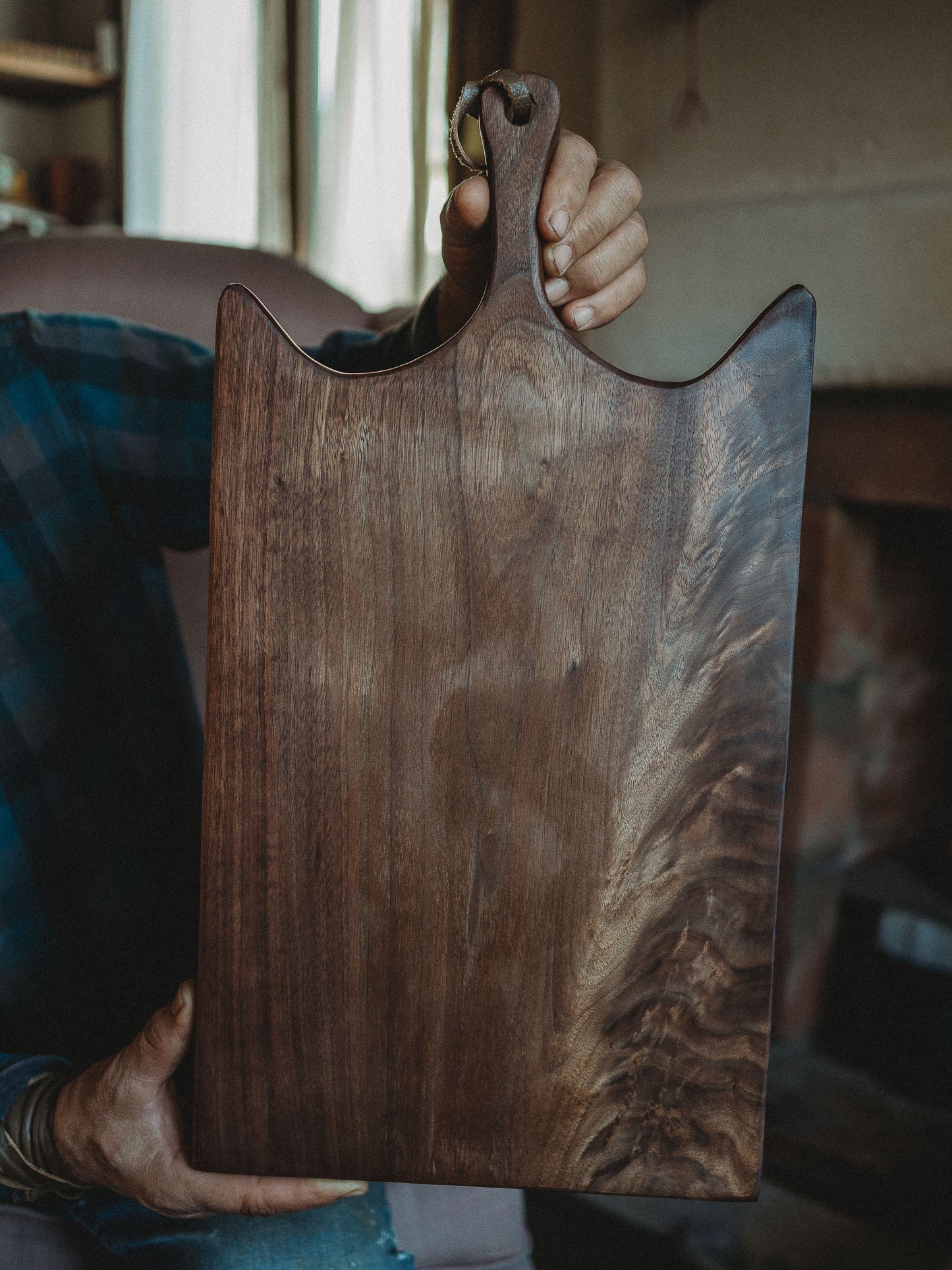 Old World Cutting Board - extra large