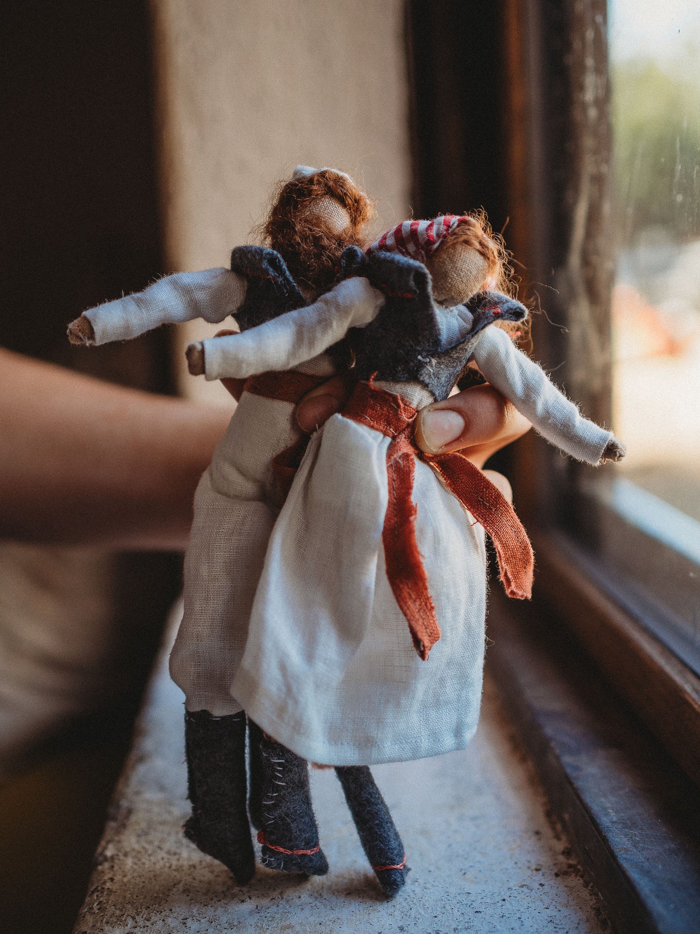 Primitive Folk Dolls