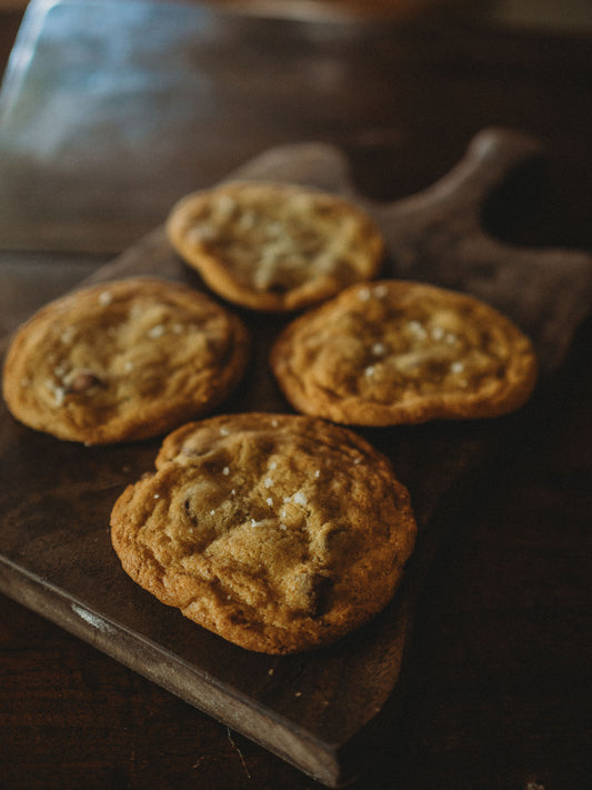 Sourdough Chocolate Chip Cookies - FROZEN HALF DOZEN